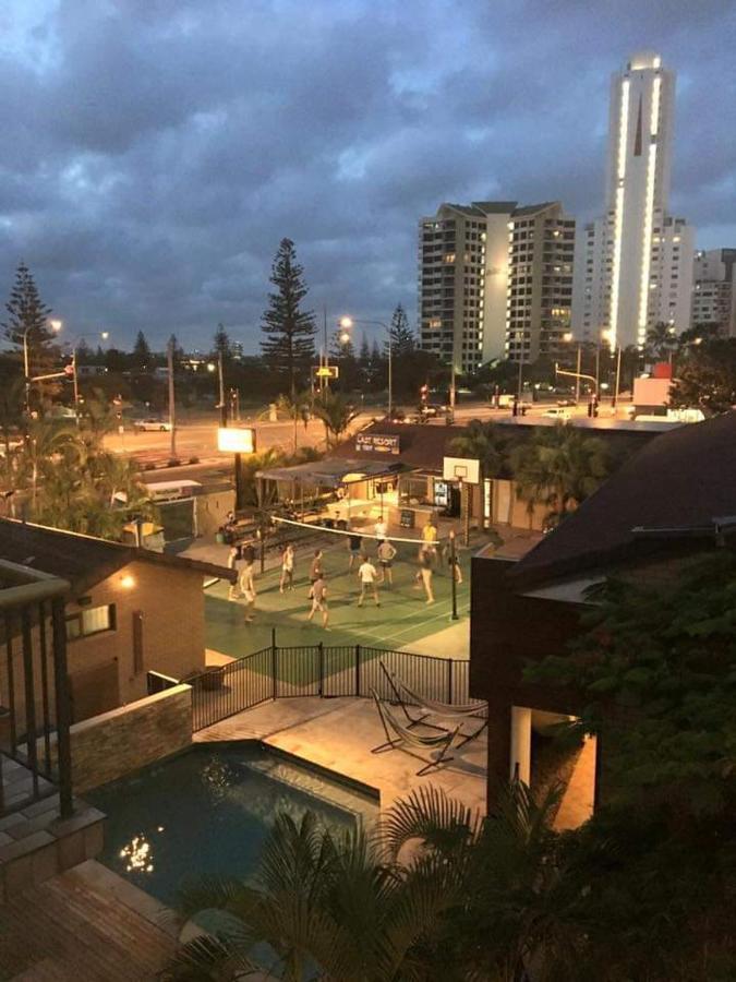 Maxmee Backpackers Resort Χρυσή Ακτή Εξωτερικό φωτογραφία