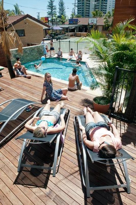 Maxmee Backpackers Resort Χρυσή Ακτή Εξωτερικό φωτογραφία